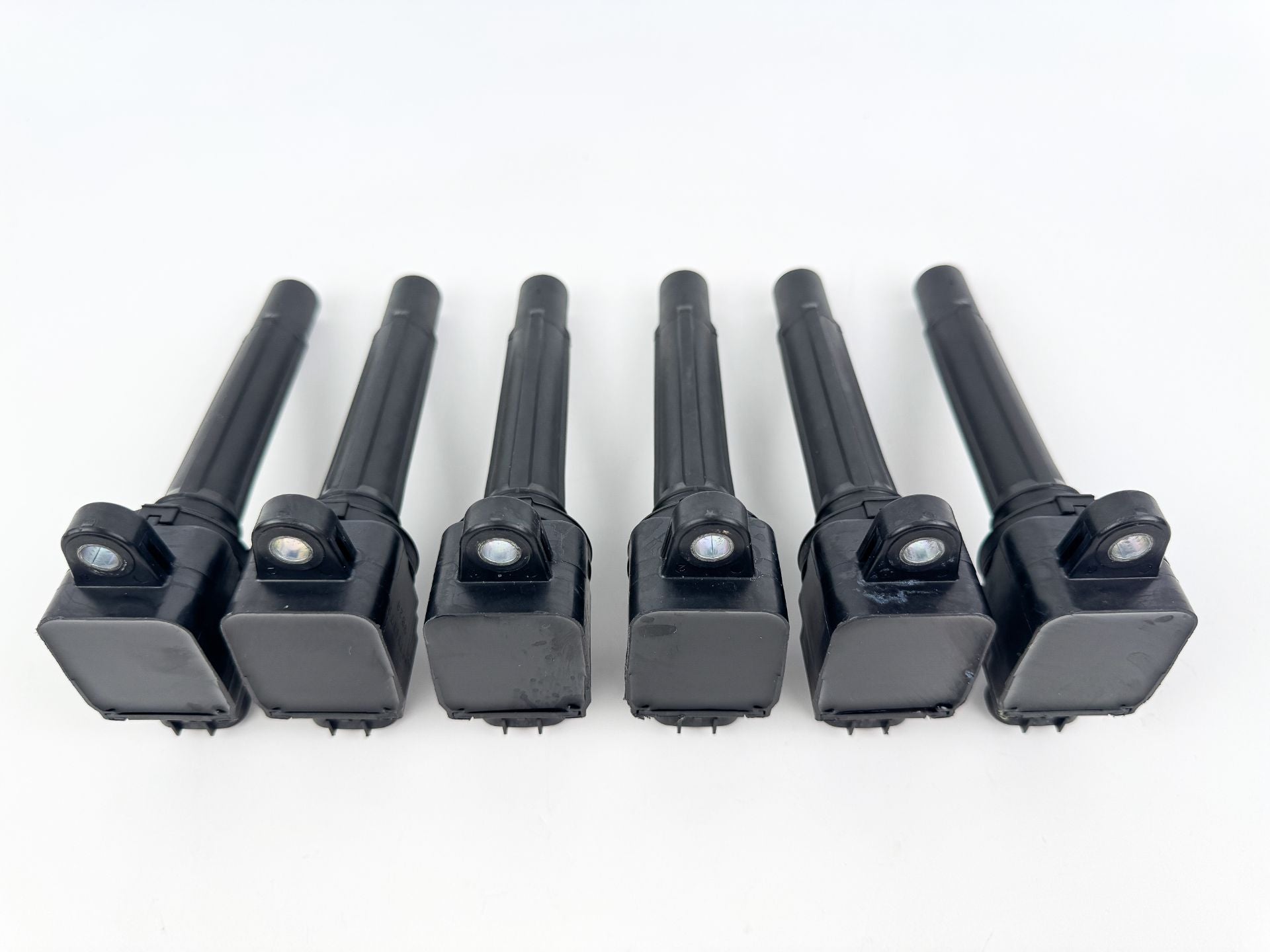 2010 Suzuki 250 HP 4 Stroke Outboard Ignition Coil Set 33410-93J00 OEM