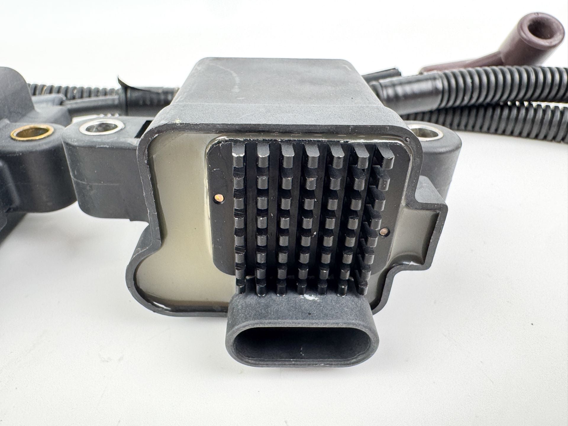2012 Mercury 75 HP 2 Stroke Outboard Ignition Coil Set 879984T00 OEM