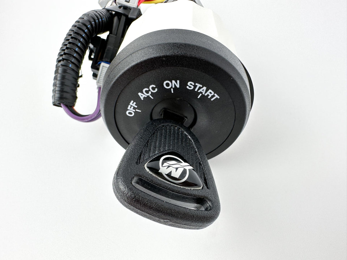Mercury Outboard Verado Single Key Switch w/th Key