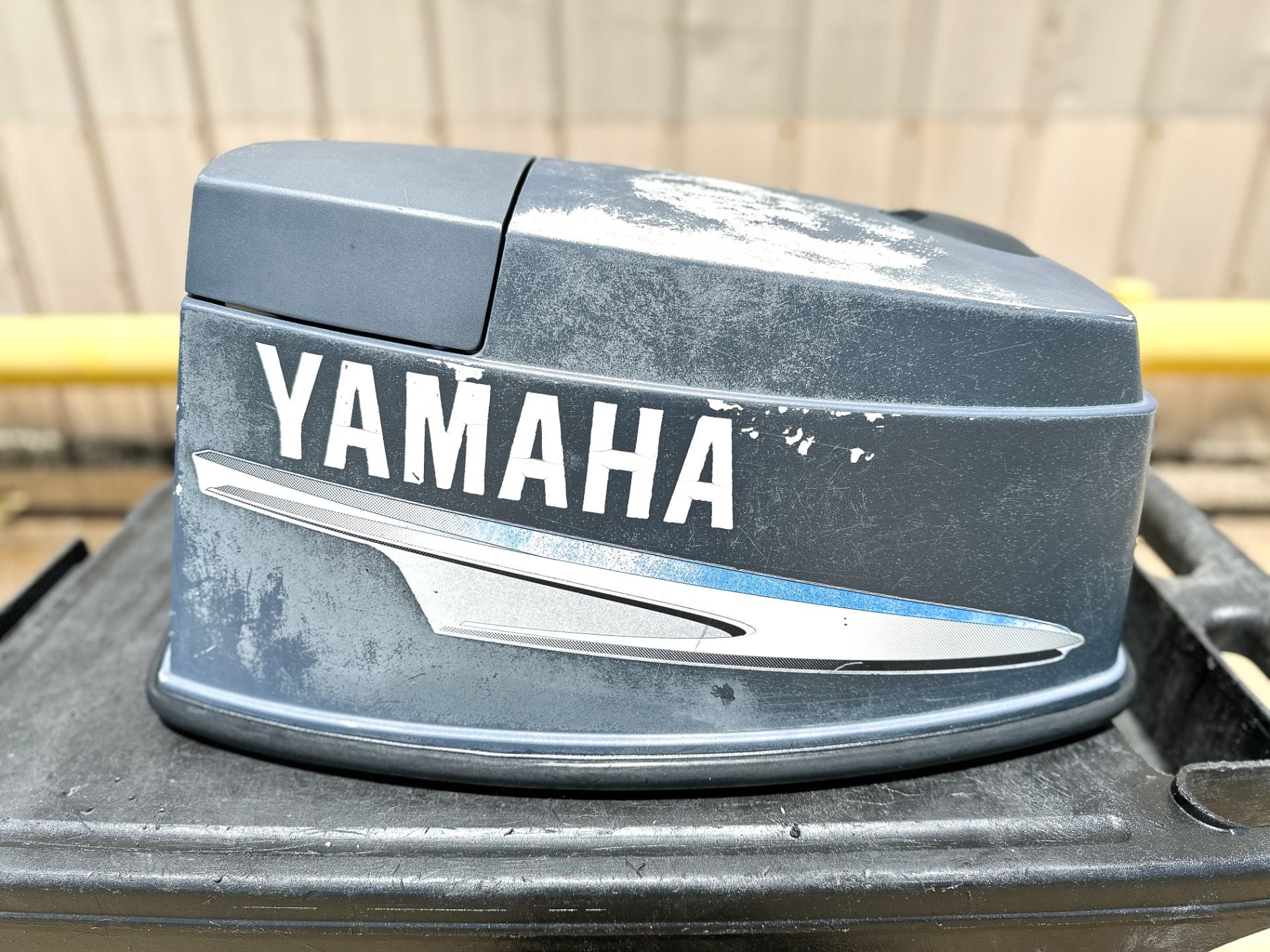2003 Yamaha 50 HP 2 Stroke Outboard Top Cowling 62X-42610-60-4D OEM