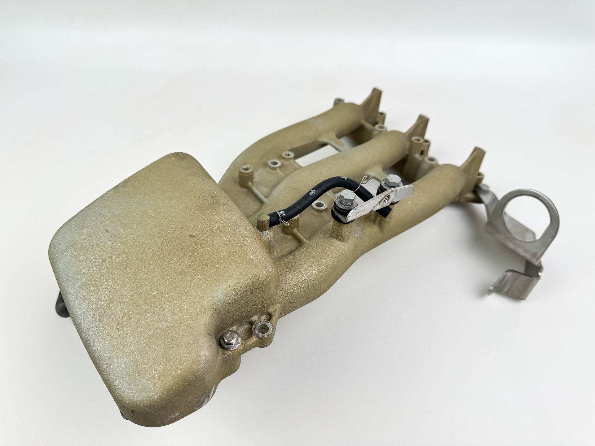 2007 Mercury 25 HP 4 Stroke Outboard Intake Manifold 898103T41 OEM