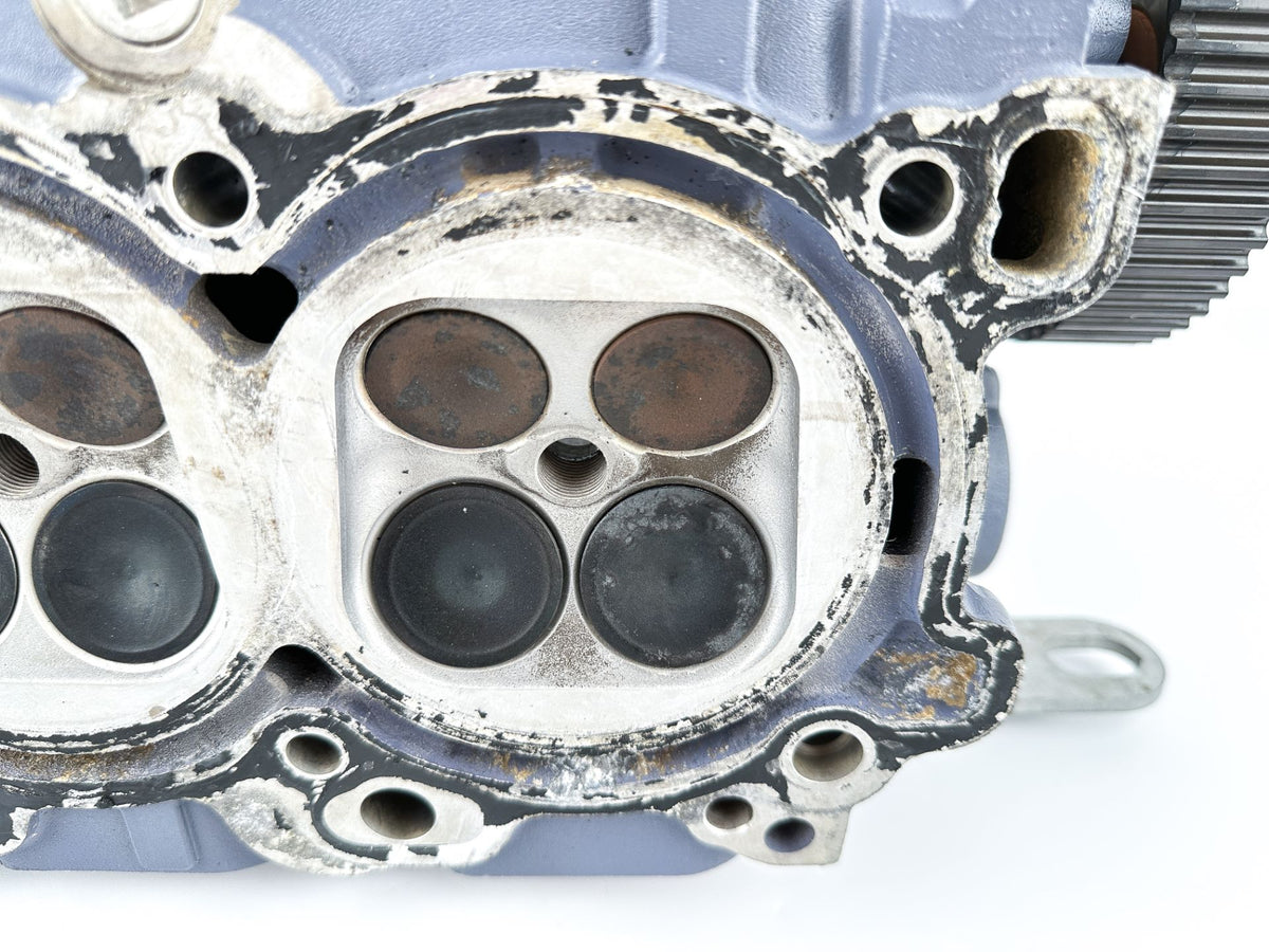 2003 Yamaha 225 HP 4 Stroke Outboard Port Cylinder Head 69J-W009C-01-1S OEM