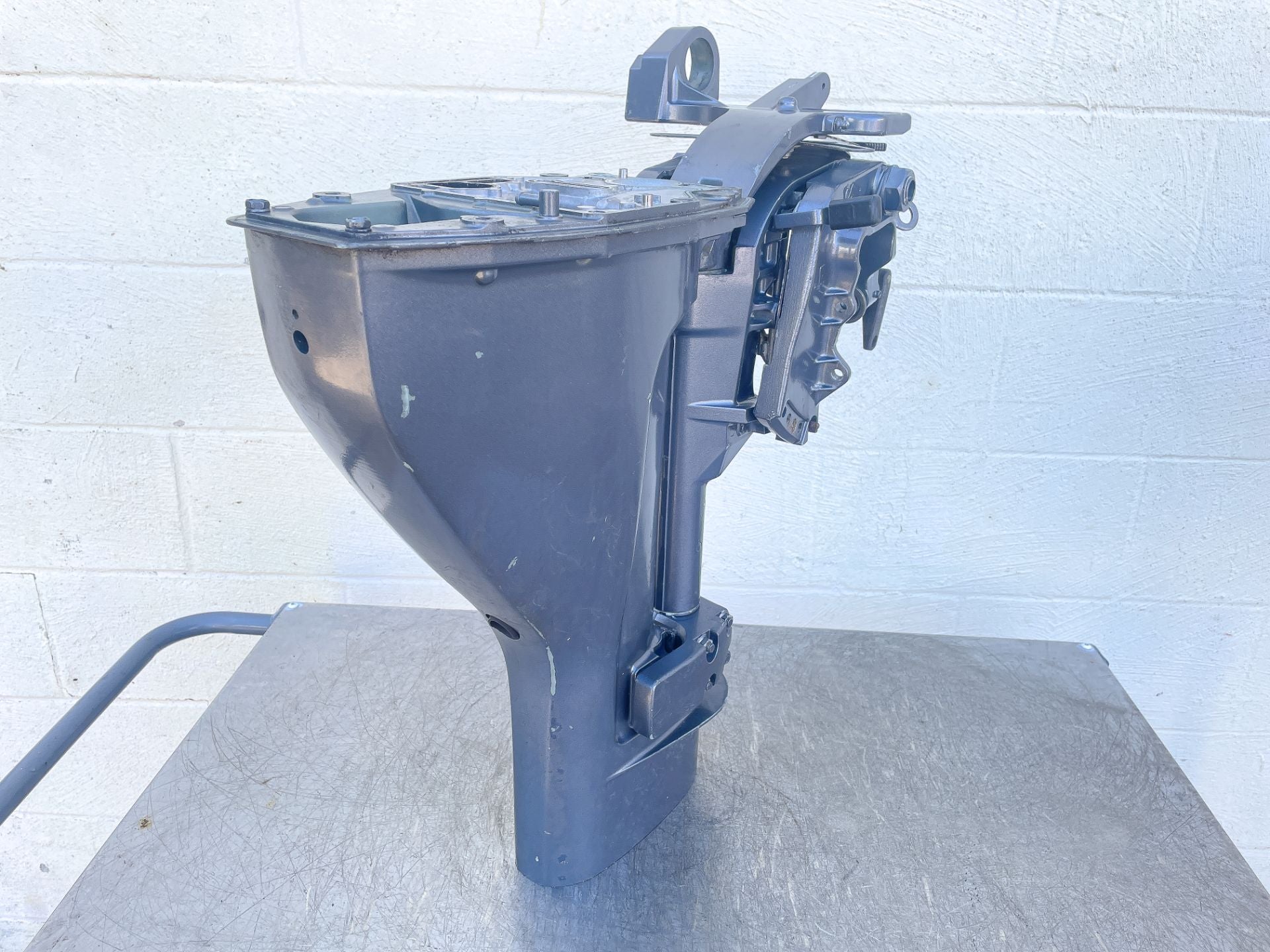 1998 Yamaha 15 HP 4 Stroke Outboard Complete Midsection & Swivel Bracket 66M-45111-10-4D OEM