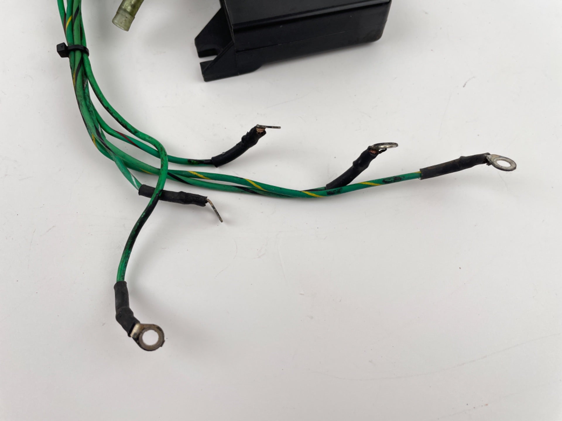 1992 Mercury 150 HP 2 Stroke Outboard C.D.I CDI Assembly 817323A-3 OEM