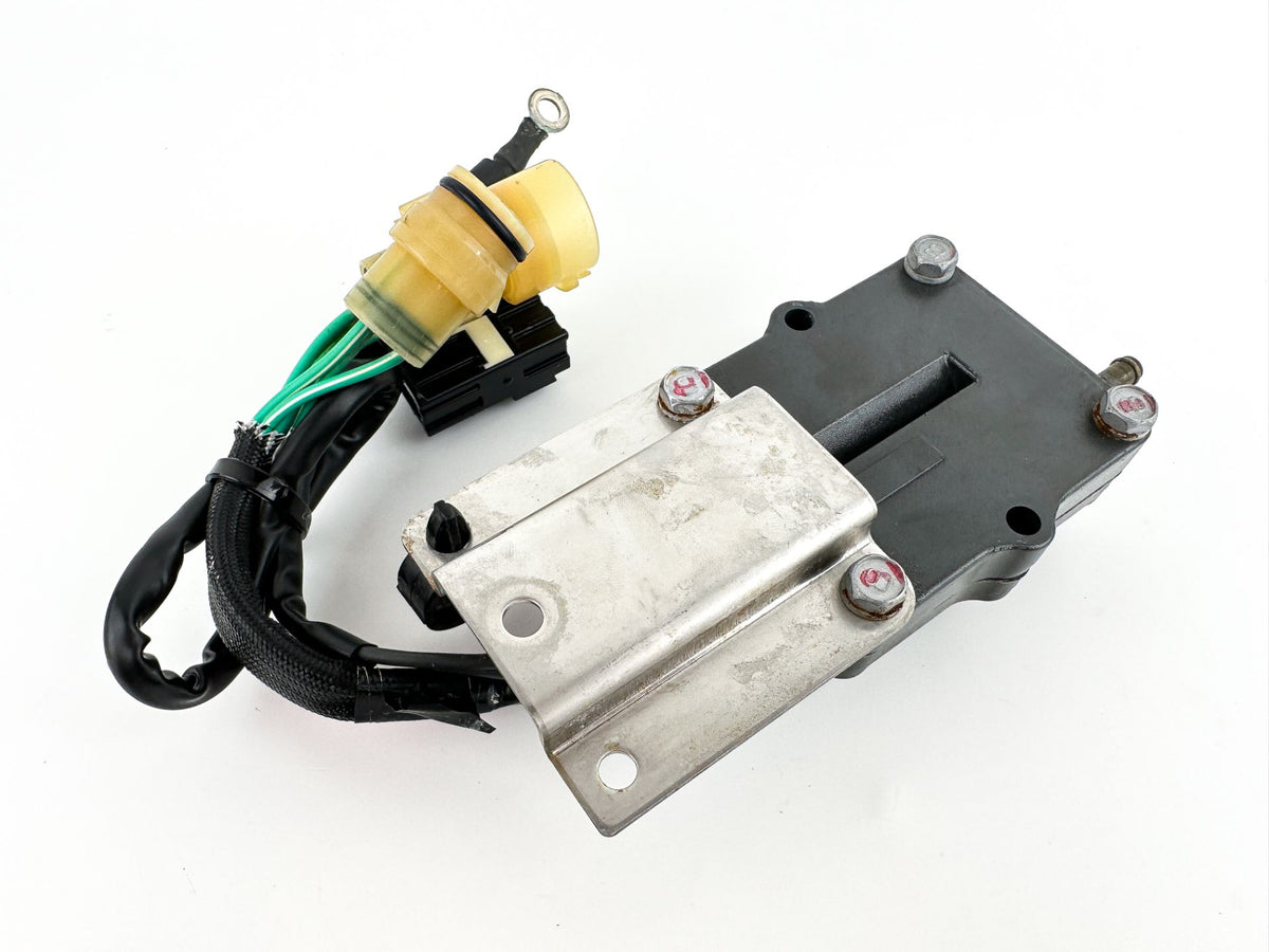 2012 Yamaha 250 HP 4 Stroke Outboard Rectifier & Regulator 6CB-81960-00-00 OEM