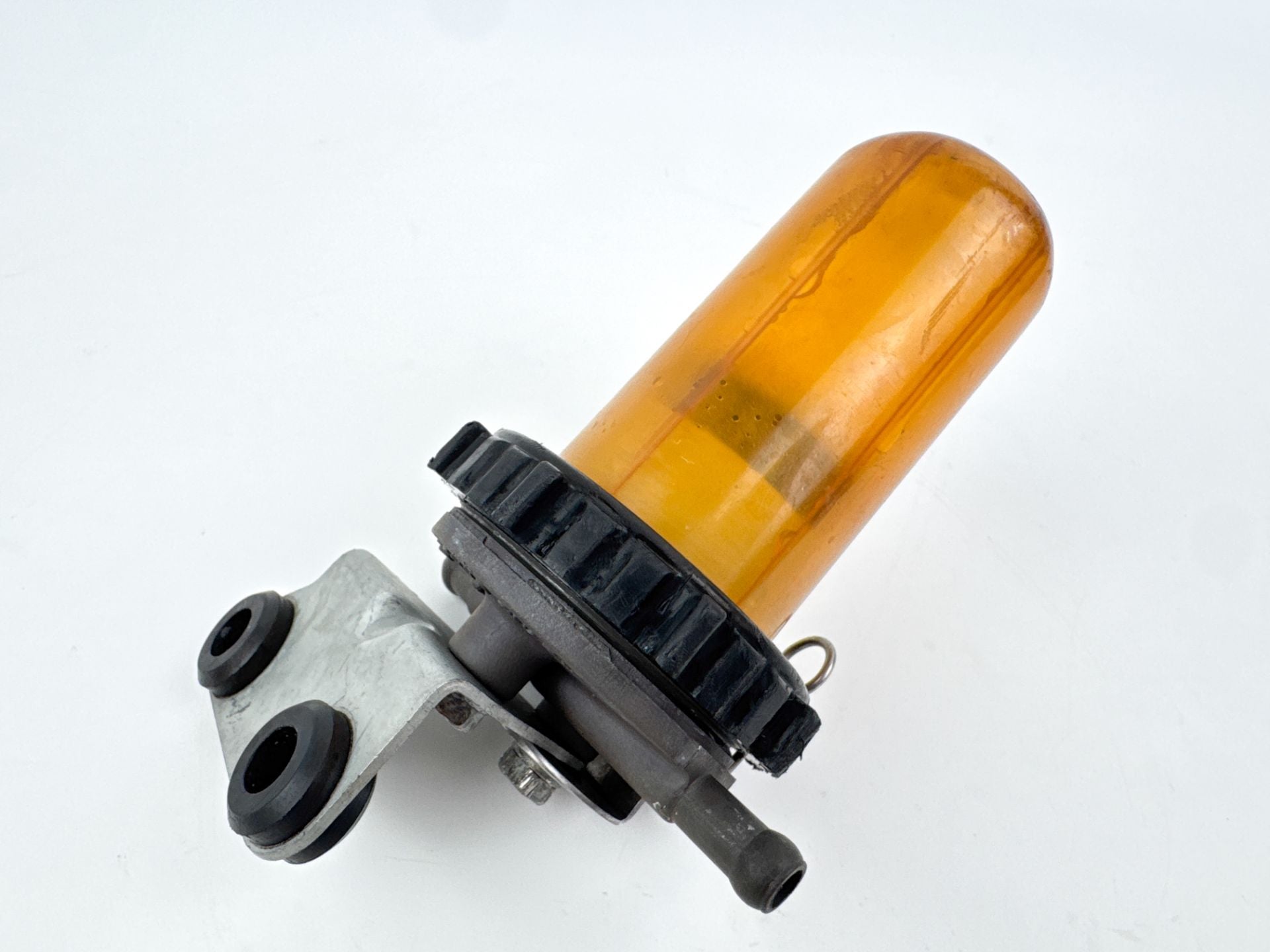 2004 Yamaha 150 HP 4 Stroke Outboard Fuel Filter Assembly 65L-24560-00-00 OEM