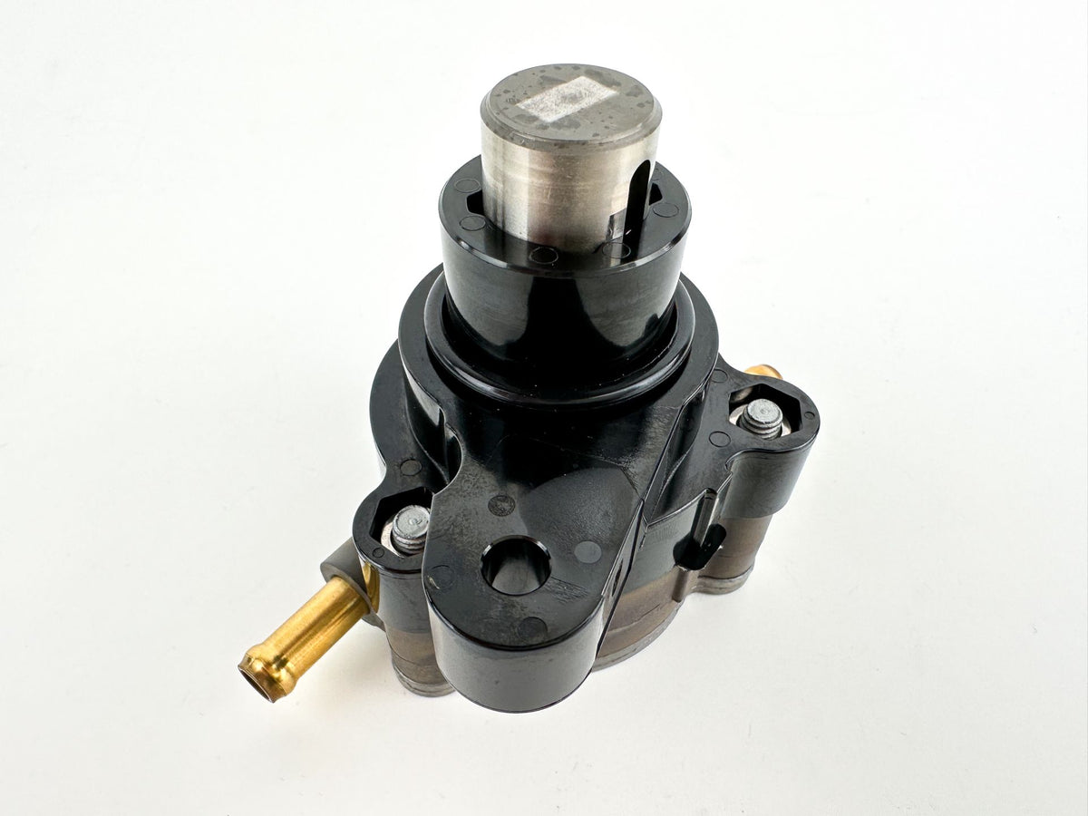 2019 Yamaha 115 HP 4 Stroke Outboard Fuel Pump 6EK-24410-00-00 OEM