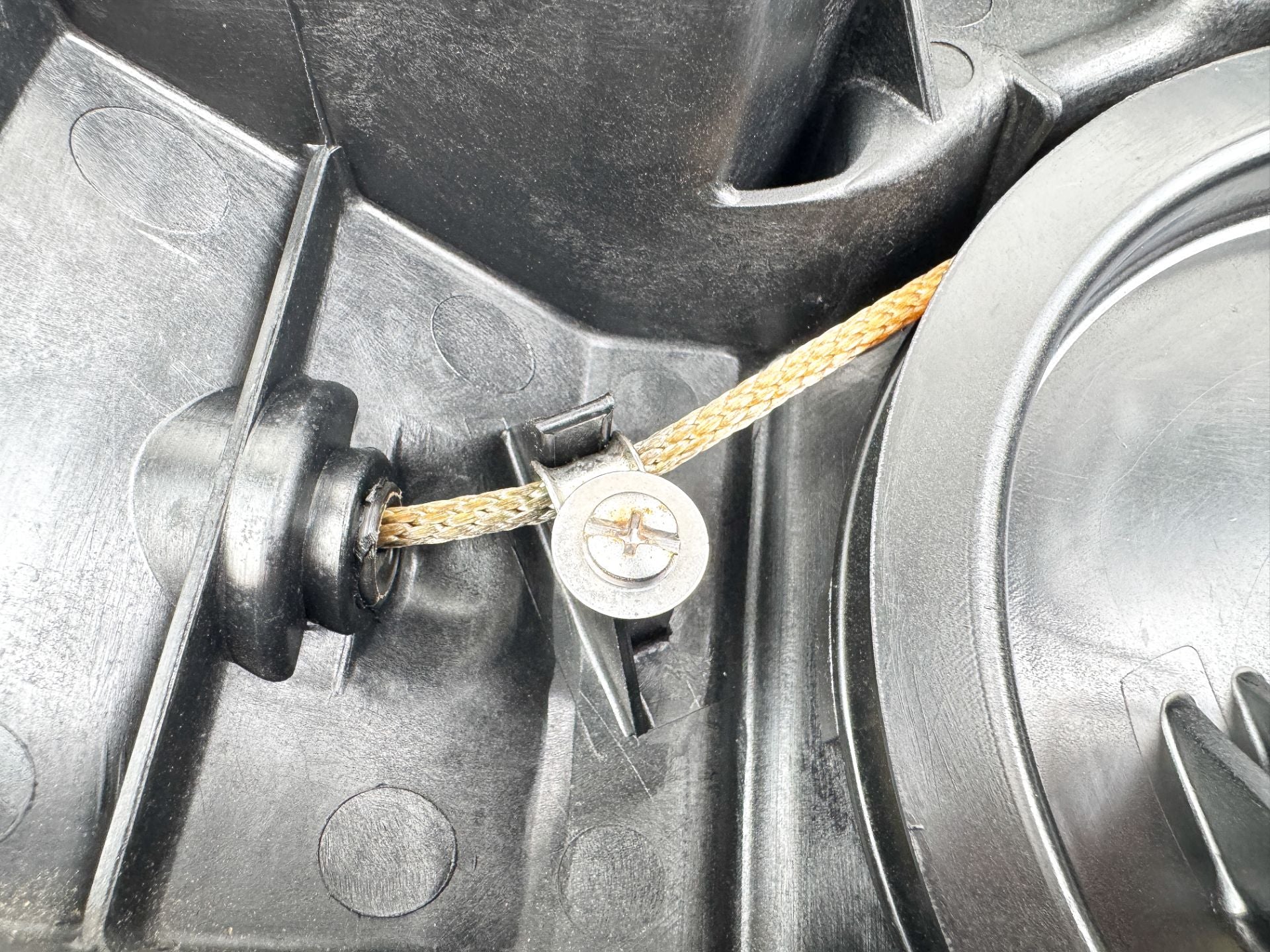 2007 Mercury 25 HP 4 Stroke Outboard Rope Pull Starter 898103T13 OEM