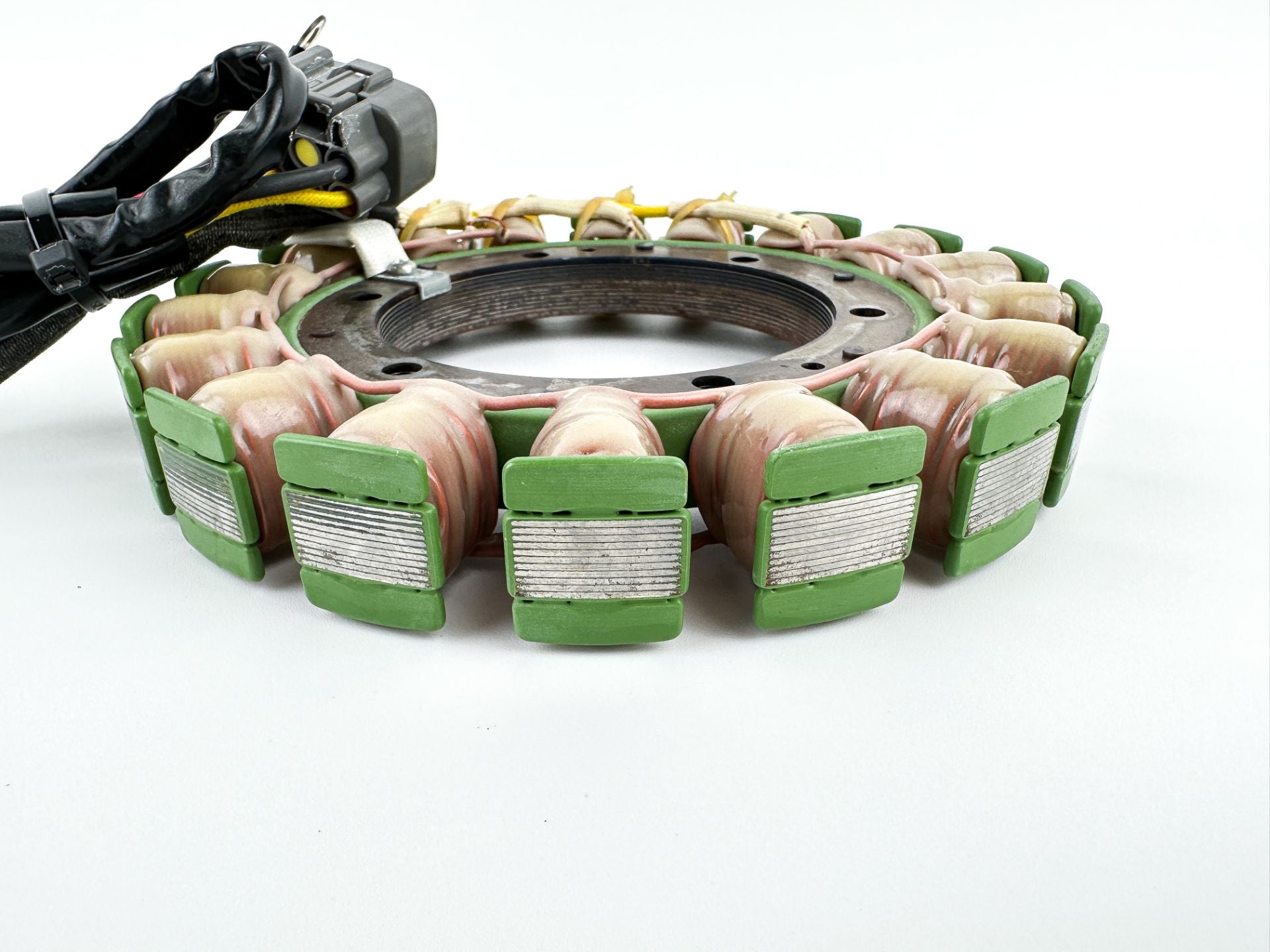 2009 Suzuki 90 HP 4 Stroke Outboard Stator Charging Coil 32120-87L10 OEM