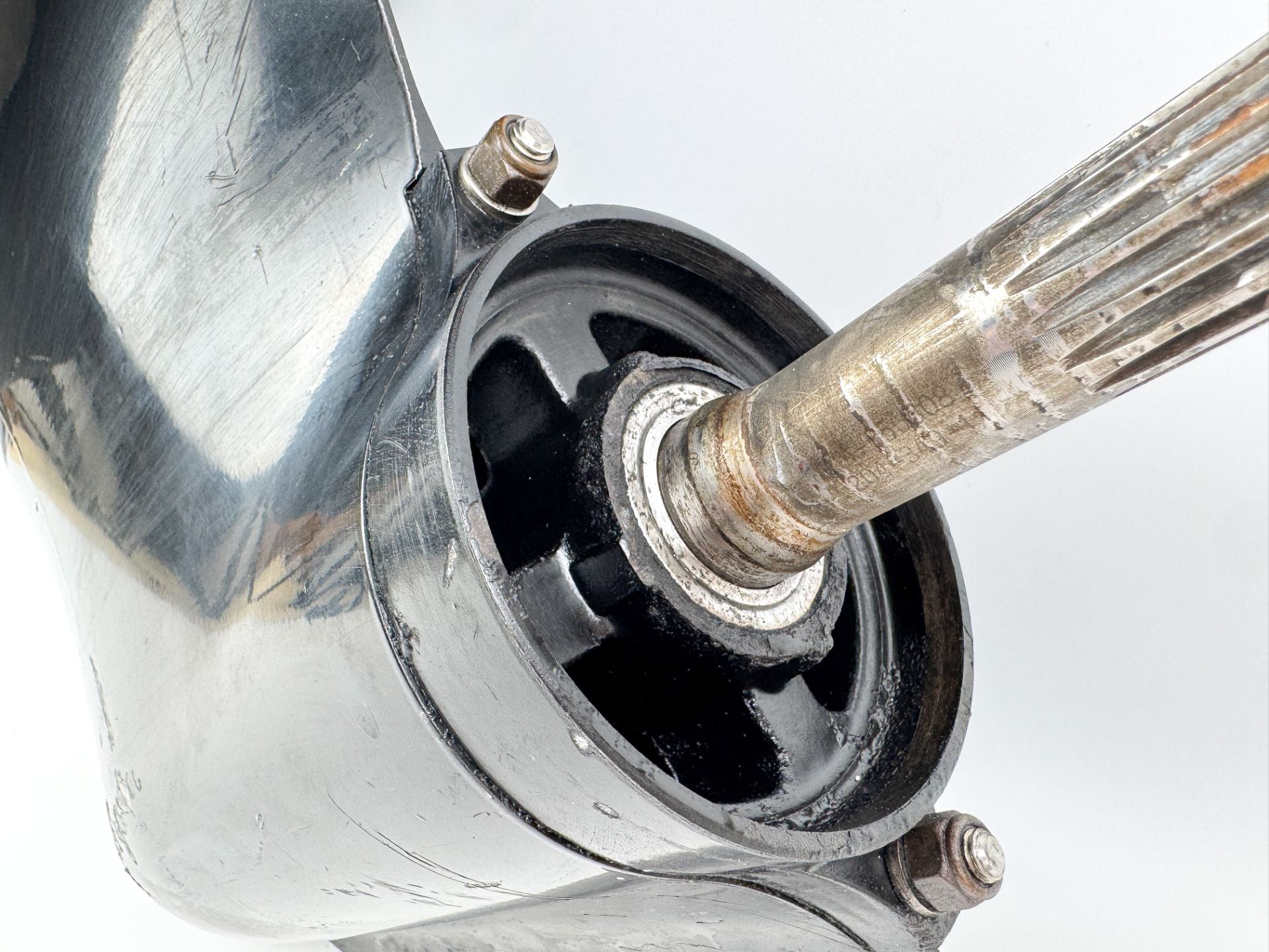 2004+ Mercury 75 90 115 HP 2 Stroke DFI 20" Lower Unit Gear Case 2.33:1 9011J33