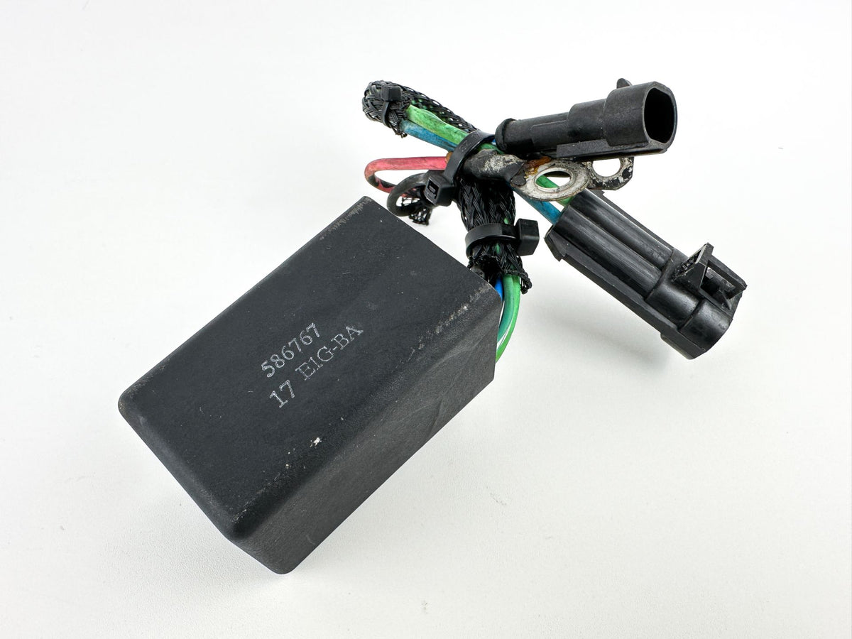 2008 Evinrude 200 HP 2 Stroke Outboard Trim Tilt Relay 0586767 OEM