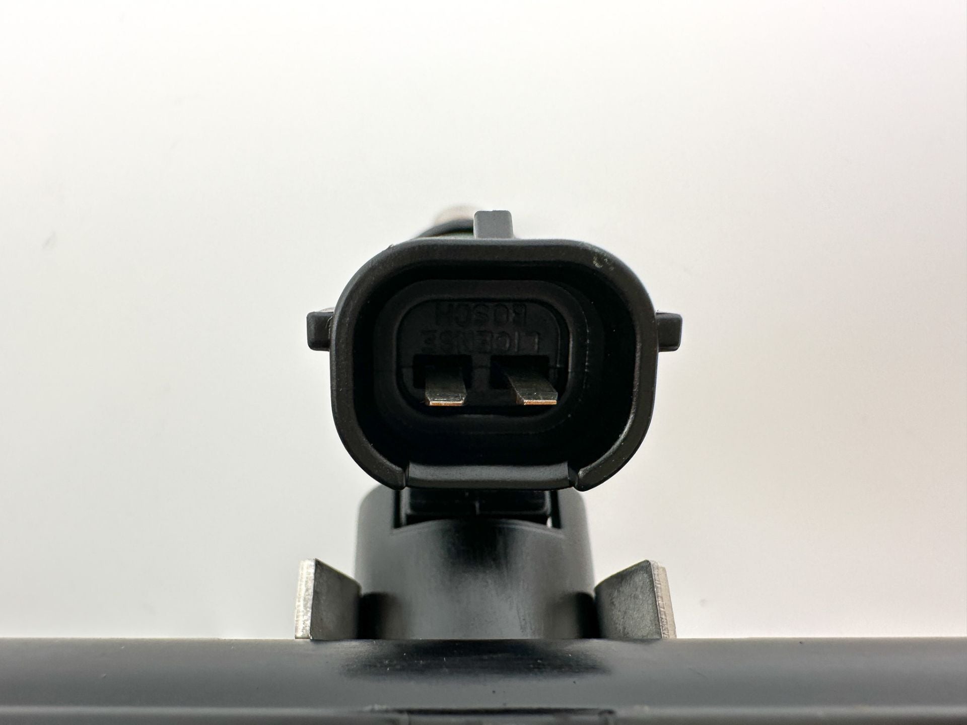 2019 Yamaha 250 HP 4 Stroke Outboard Fuel Injector Set W/ Rail 6CB-13161-10-00 OEM