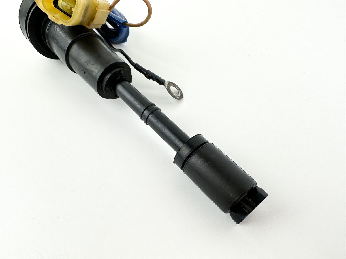 2002 Yamaha 50 HP 2 Stroke Outboard Oil Level Sensor 63D-85720-00-00 OEM