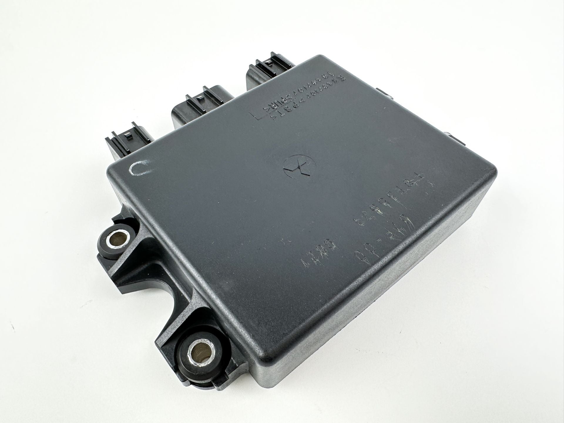 2000 Yamaha 100 HP 4 Stroke Outboard C.D.I CDI Assembly 67F-85540-00-00 OEM