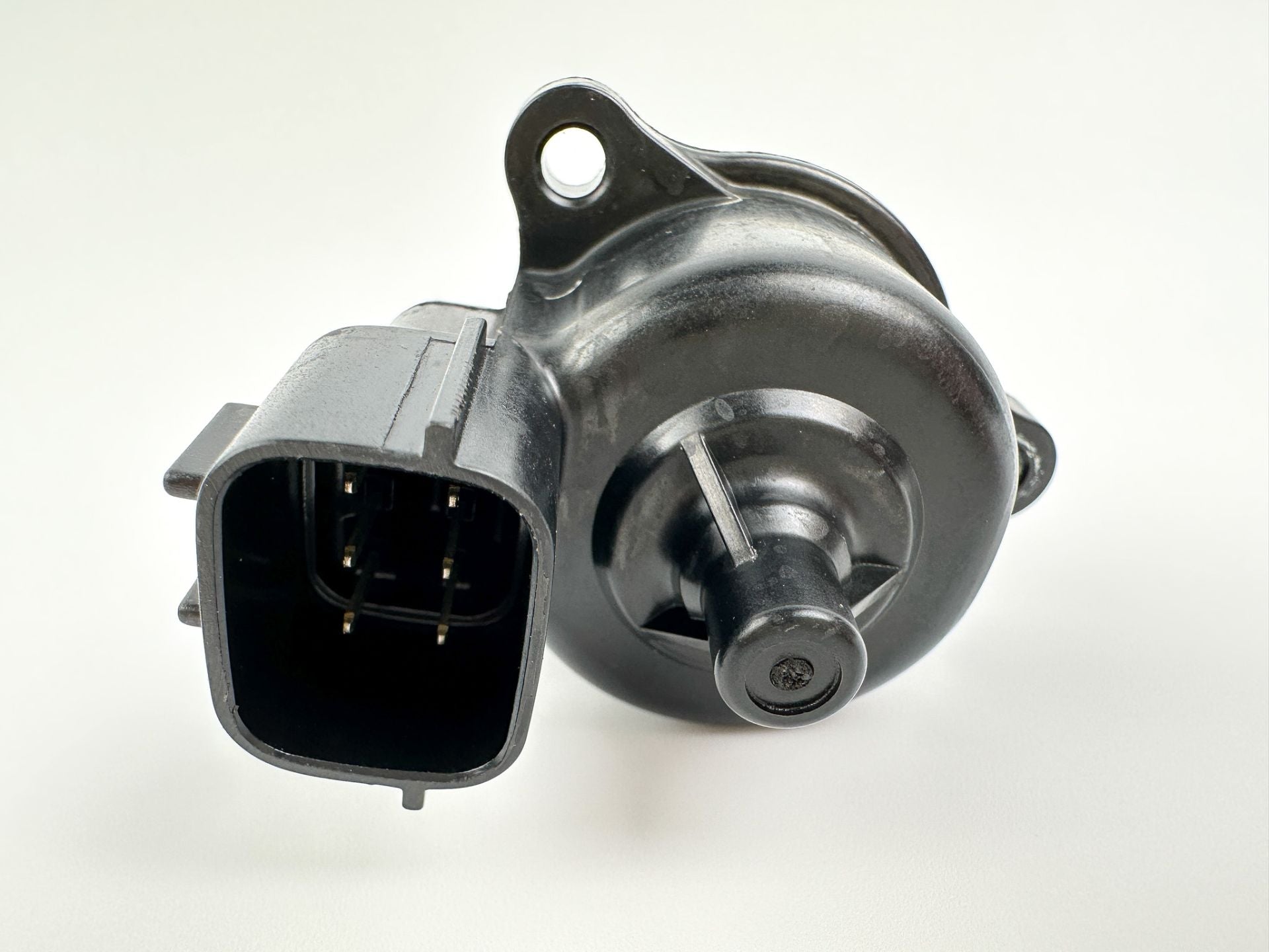 2000-2011 Yamaha 115HP 4 Stroke Outboard IAC Control Valve 68V-1312A-00-00