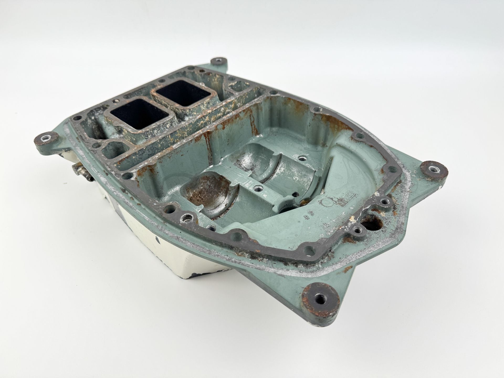 2005 Yamaha 300 HP HPDI 2 Stroke Outboard Exhaust Guide 6D0-41137-01-94 OEM