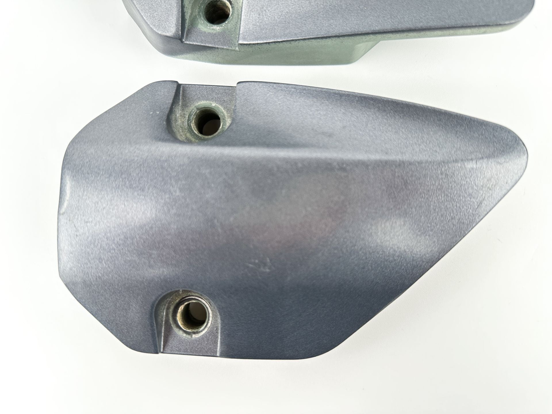 2007 Yamaha 150 HP 4 Stroke Outboard Lower Mount Covers Set 63P-44556-00-8D OEM