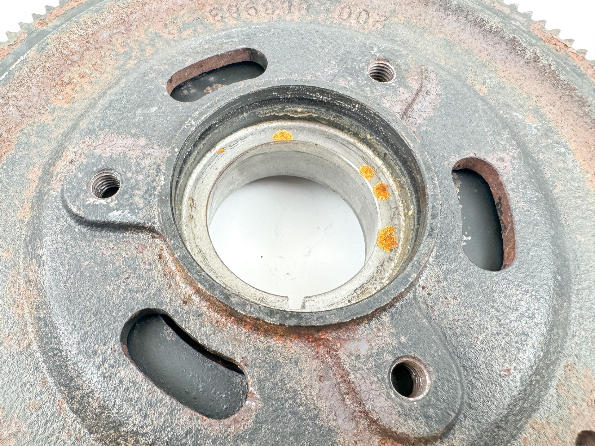 Mercury 225 HP 4 Stroke Outboard Flywheel 888983T02 OEM 2005