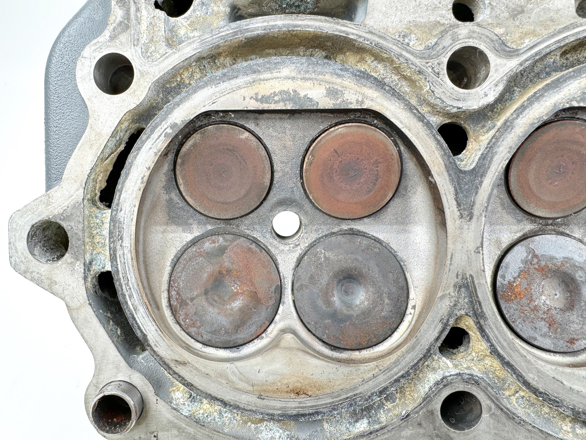 2021 Suzuki 150 HP 4 Stroke Outboard Cylinder Head 11100-96L10 Repair