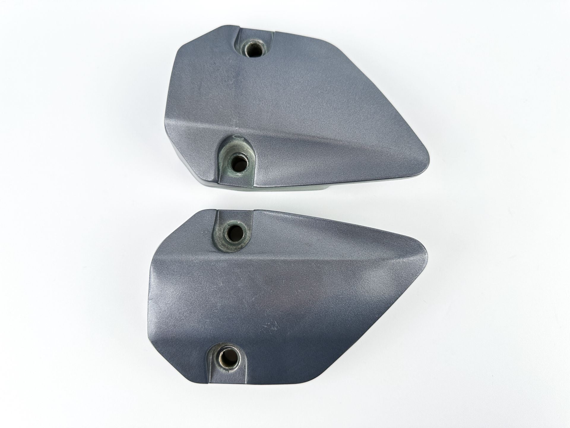 2007 Yamaha 150 HP 4 Stroke Outboard Lower Mount Covers Set 63P-44556-00-8D OEM