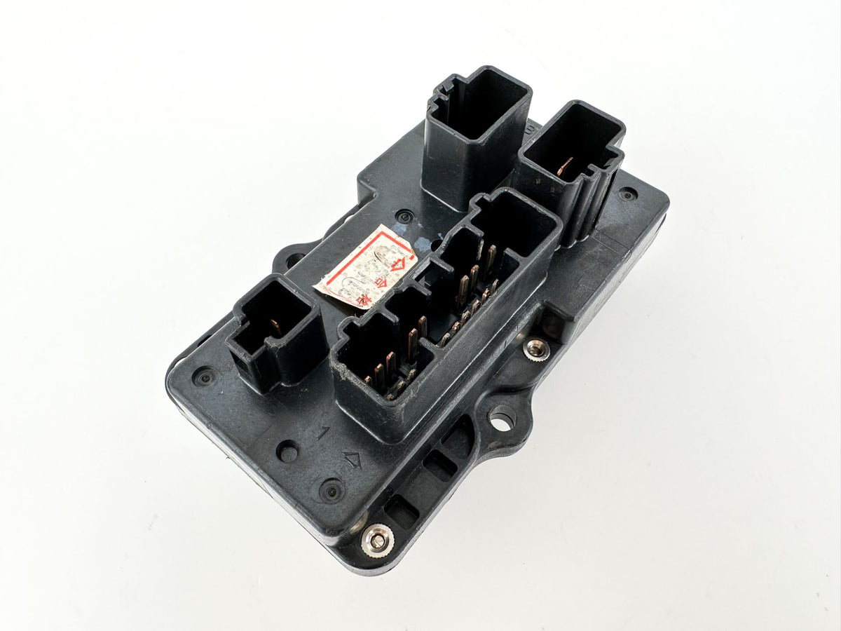 2012 Yamaha 150 HP 4 Stroke Outboard Fuse Box 63P-82170-00-00 OEM