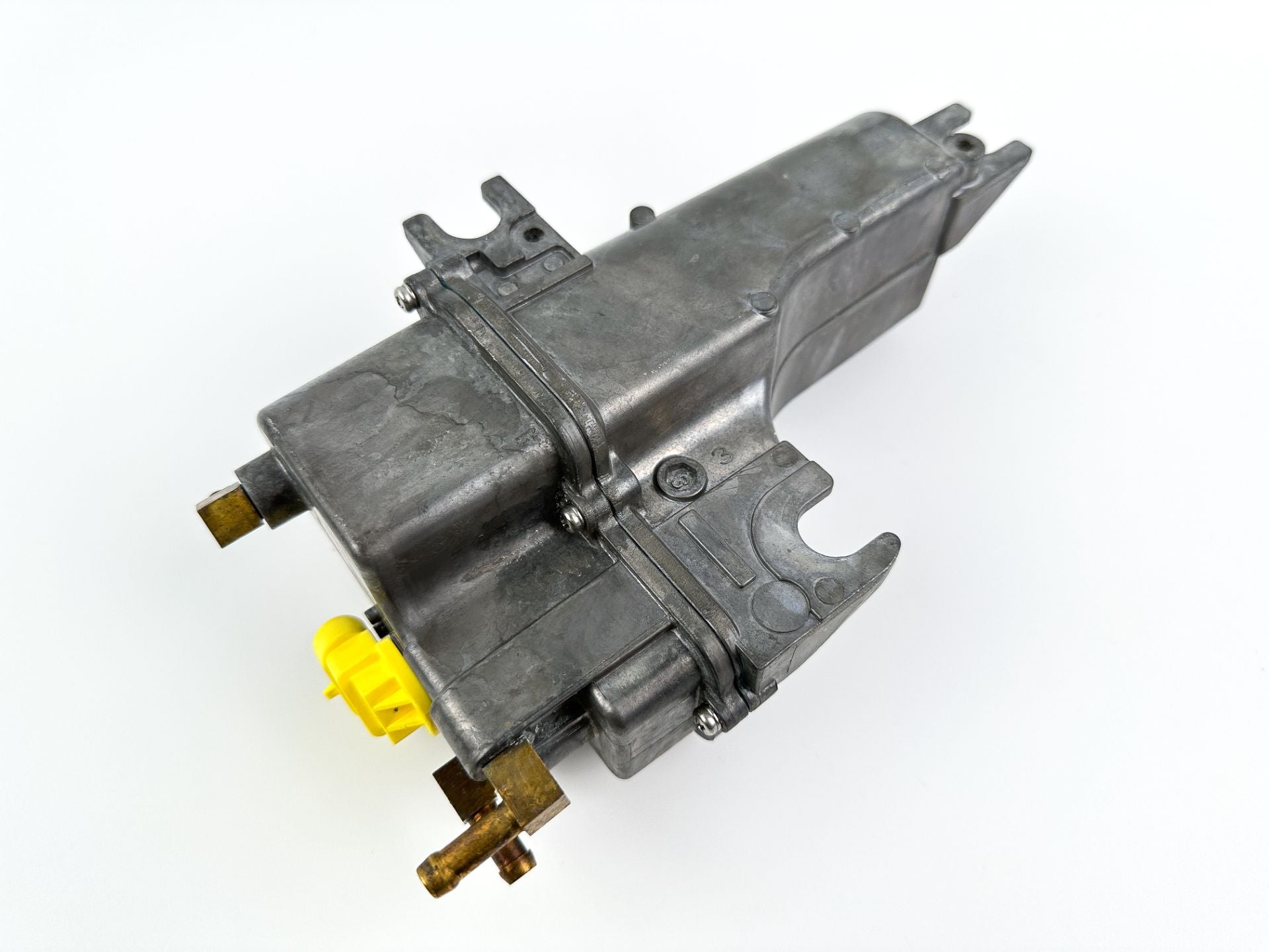 2018 Mercury 60 HP 4 Stroke Outboard Vapor Separator Tank VST 892267T03 Cleaned