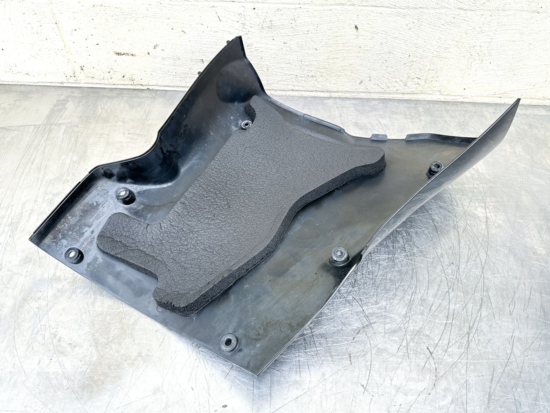 Mercury Verado L6 4 Stroke Lower Chap Assembly Cowling XL XXL 885363T04