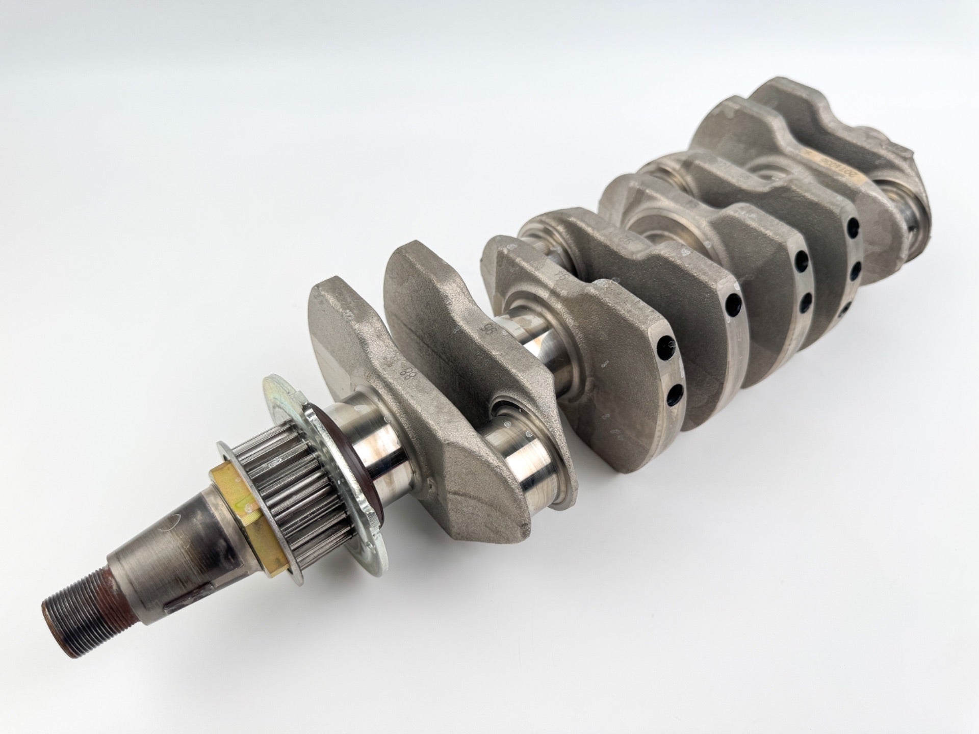 2004 Yamaha 115 HP 4 Stroke Outboard Crankshaft 68V-11411-00-00 Clean Journals
