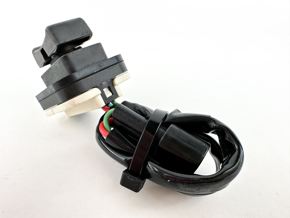 2014 Yamaha 300 HP 4 Stroke Outboard Trim Switch 6BR-82563-00-00 OEM