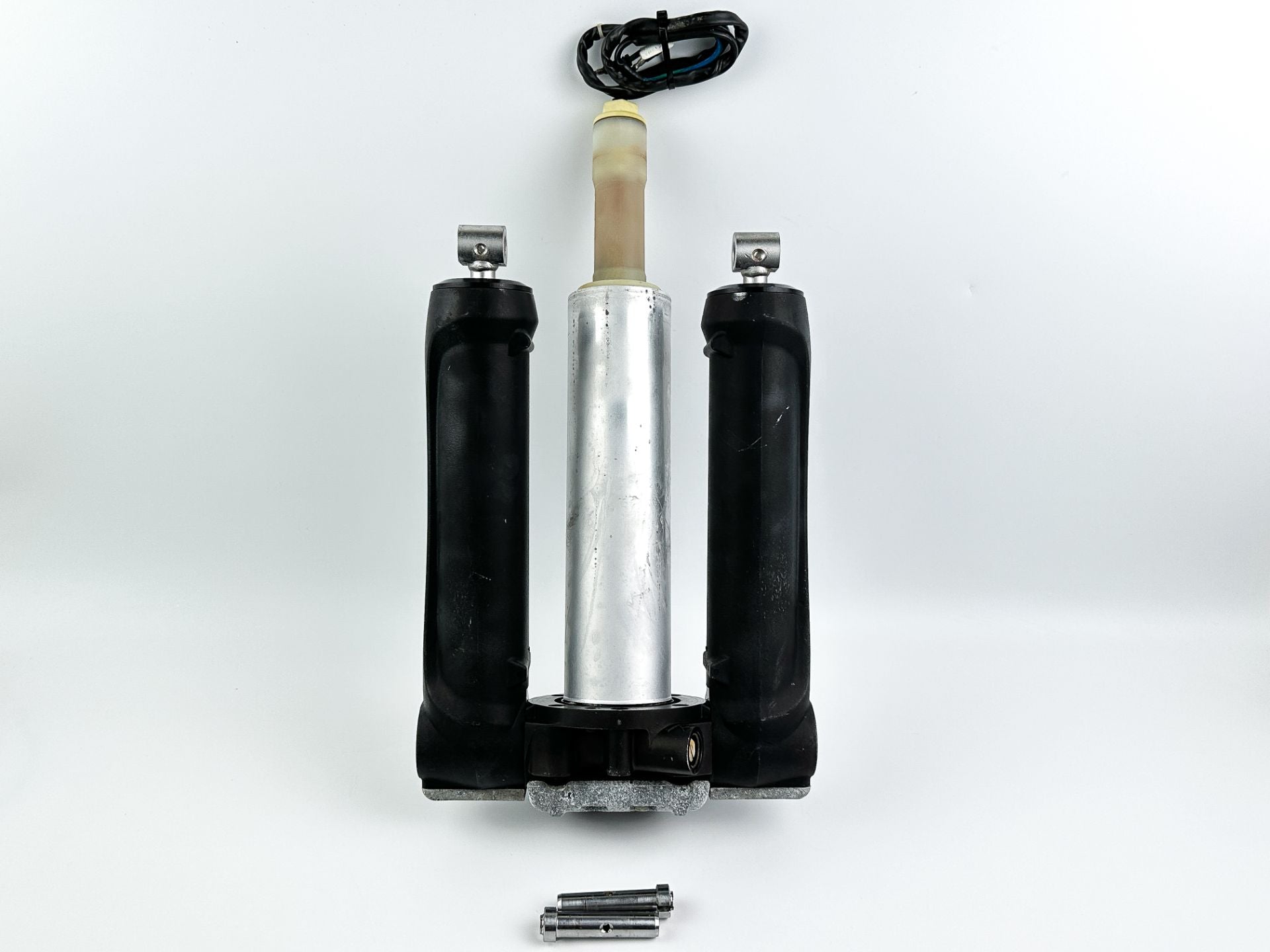 2008 Mercury 300 HP 4 Stroke Outboard Power Trim Tilt Unit 880658T01 OEM