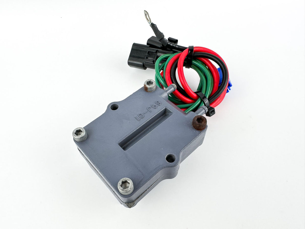 2002 Yamaha 200 HP 2 Stroke Outboard Rectifier & Regulator 68F-81960-00-00 OEM