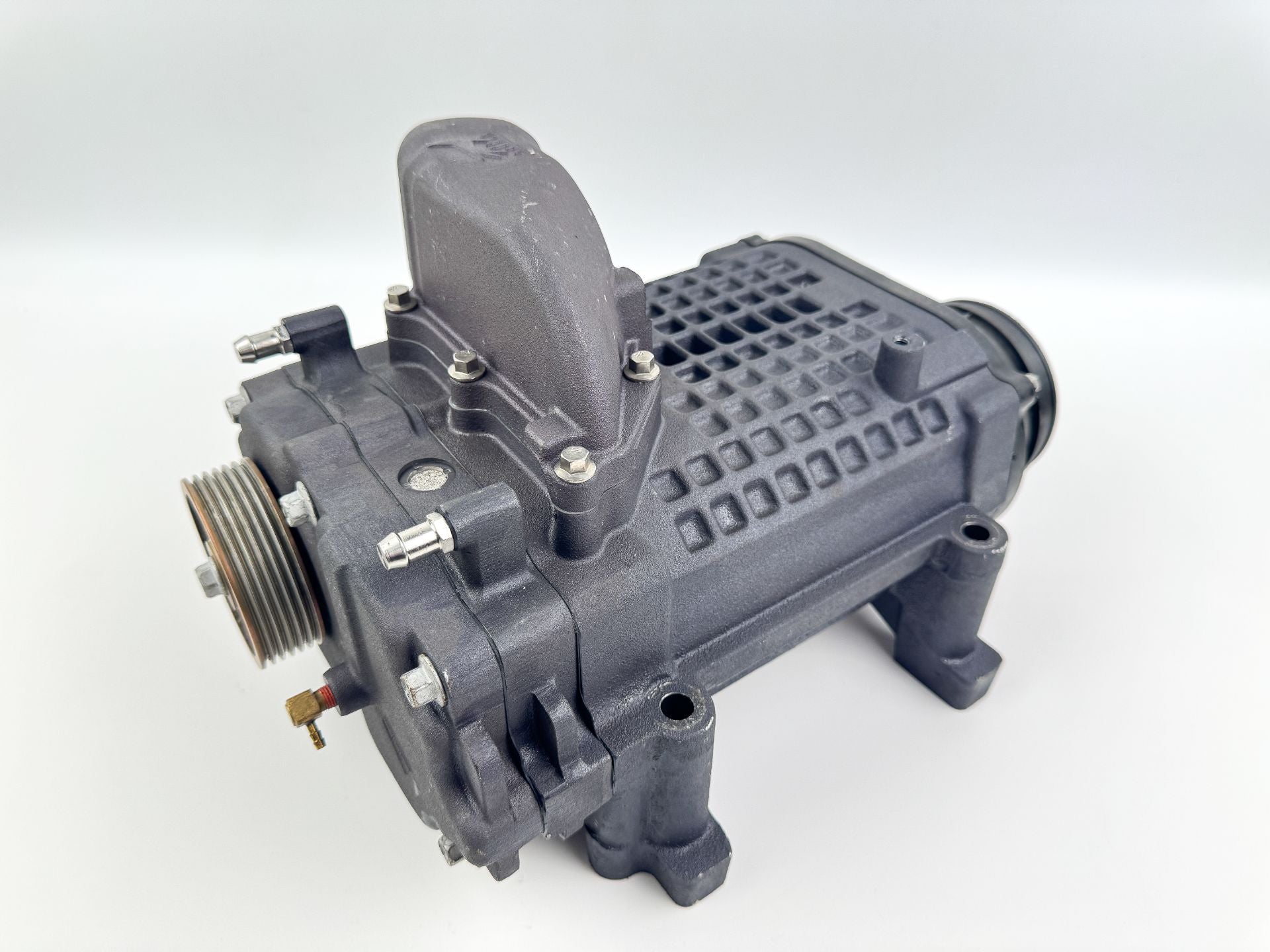 2014 Mercury 300 HP 4 Stroke Outboard Supercharger 898096A03 OEM
