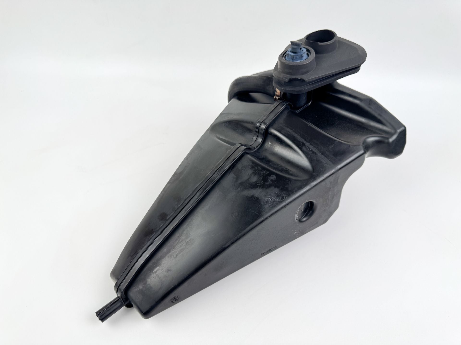 2008 Evinrude 300 HP 2 Stroke Outboard Muffler 5005699 OEM