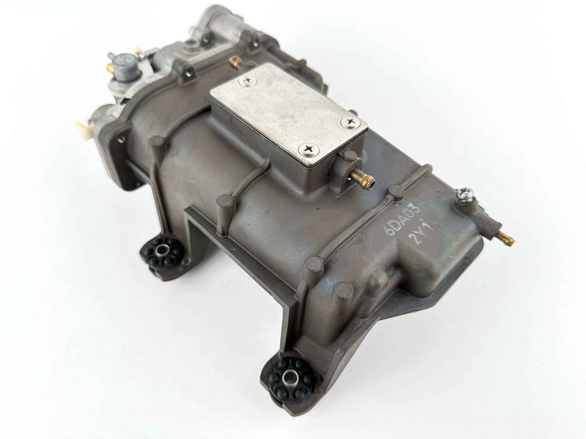 2022 Yamaha 200 HP 4 Stroke Outboard VST Float Chamber Assembly 6DA-14180-03-00 OEM