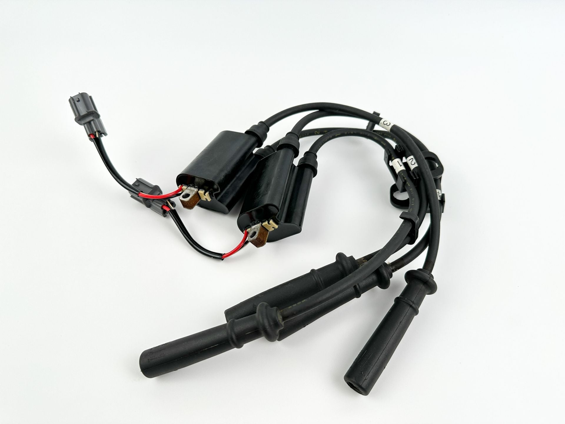 2003 Yamaha 115 HP 4 Stroke Outboard Ignition Coil Set 68V-82310-00-00 OEM