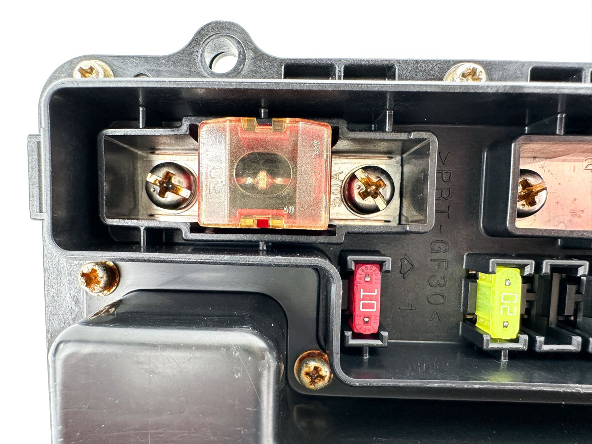 2014 Yamaha 200 HP 4 Stroke Outboard Fuse Box 6DA-82170-00-00 OEM