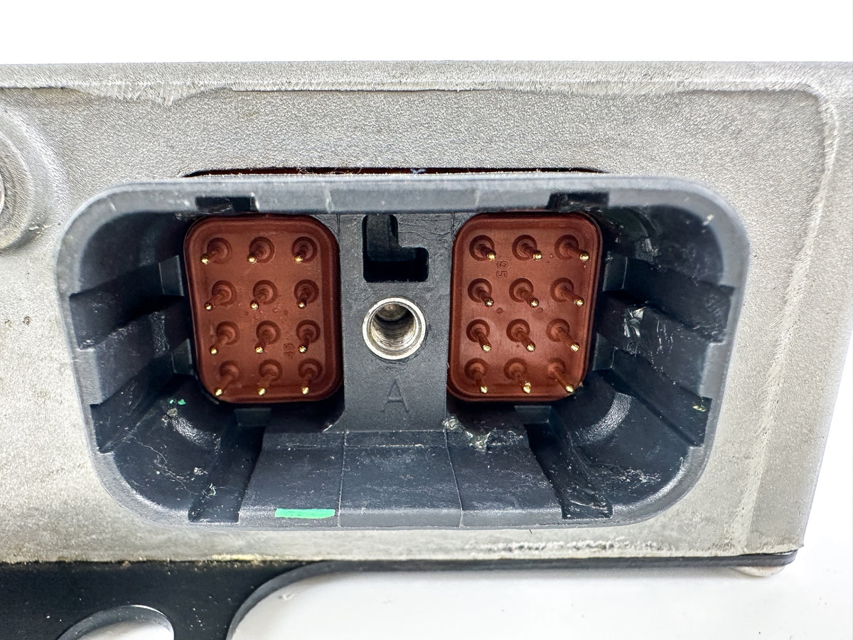 Evinrude Outboard Engine Control Unit ECU EMM Ficht 586724