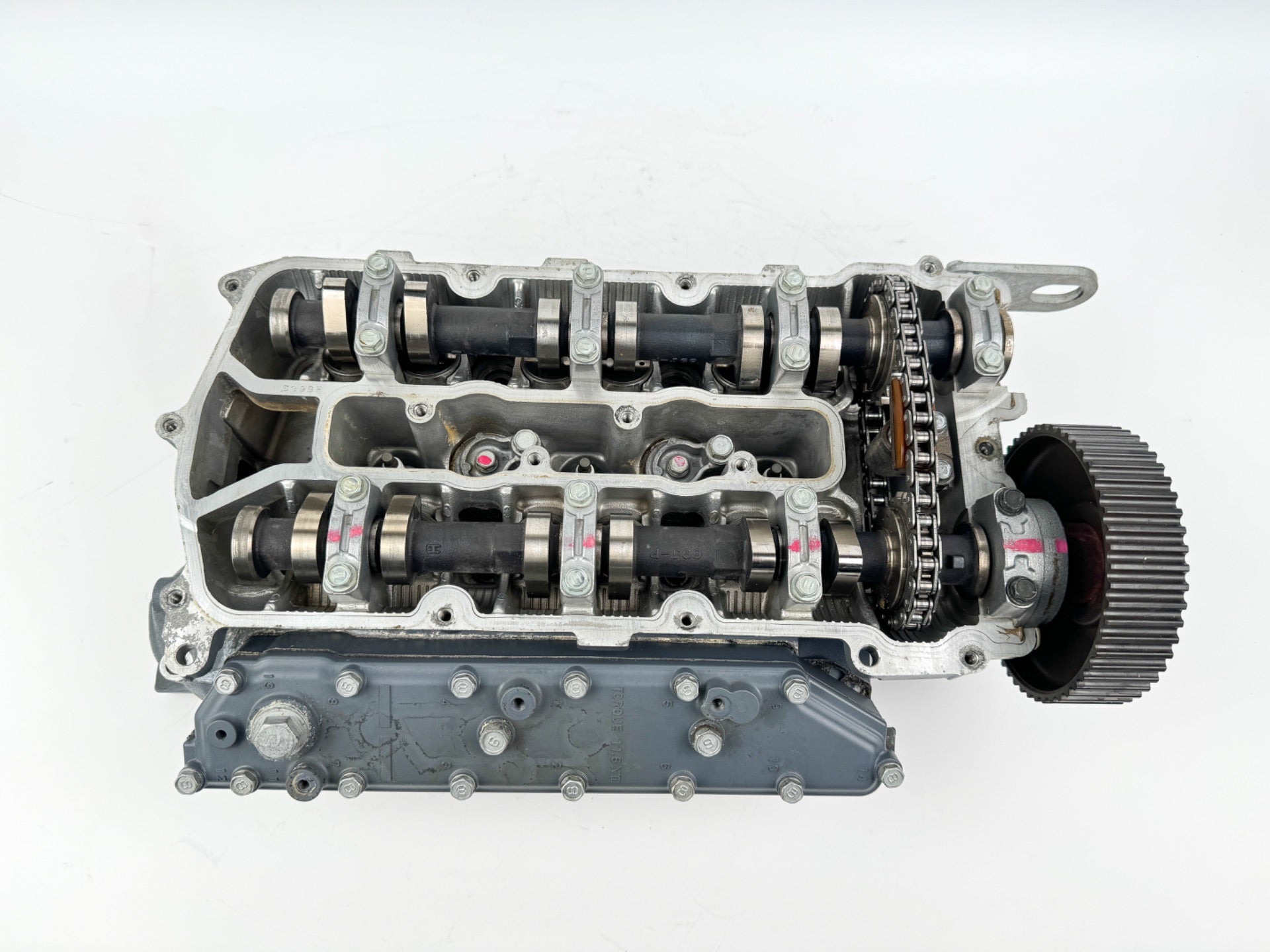 2004 Yamaha 200 HP 4 Stroke Outboard Port Cylinder Head 69J-W009C-02-1S OEM