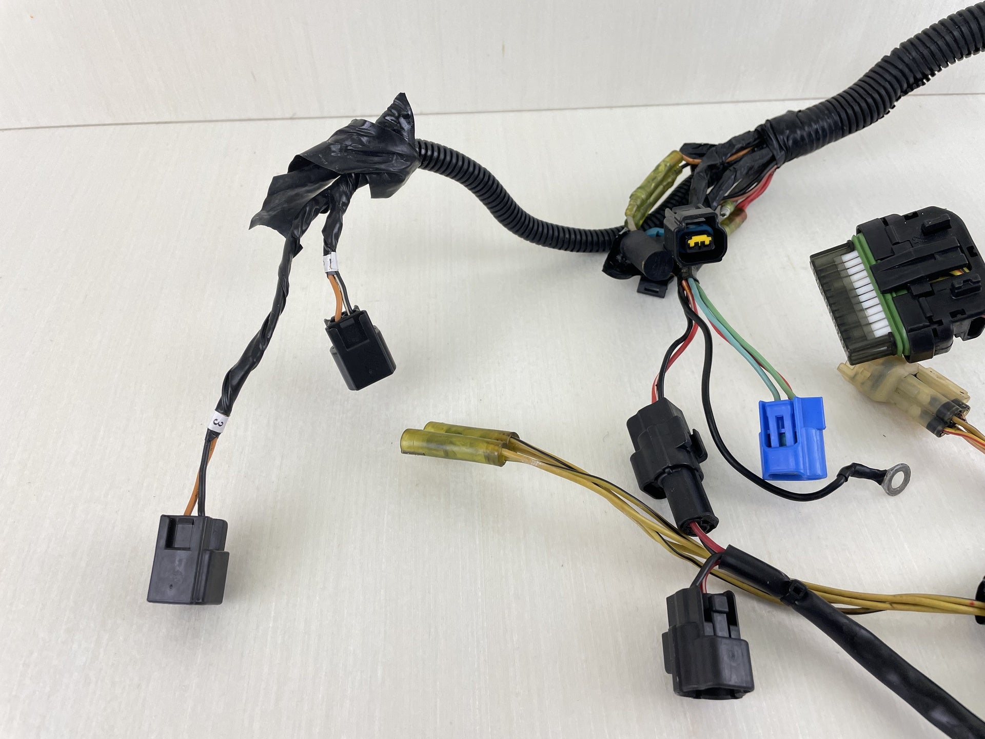 2002 Yamaha 30HP F30 Outboad Engine Wire Harness 67C-82590-20-00