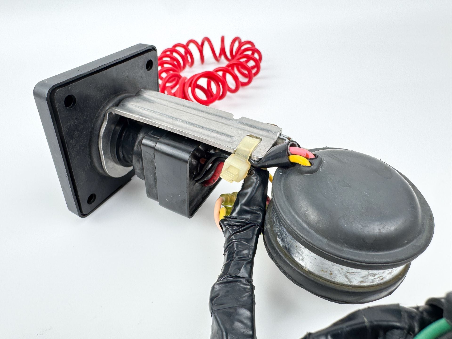 Yamaha Outboard Single Engine Key Switch W/ Key