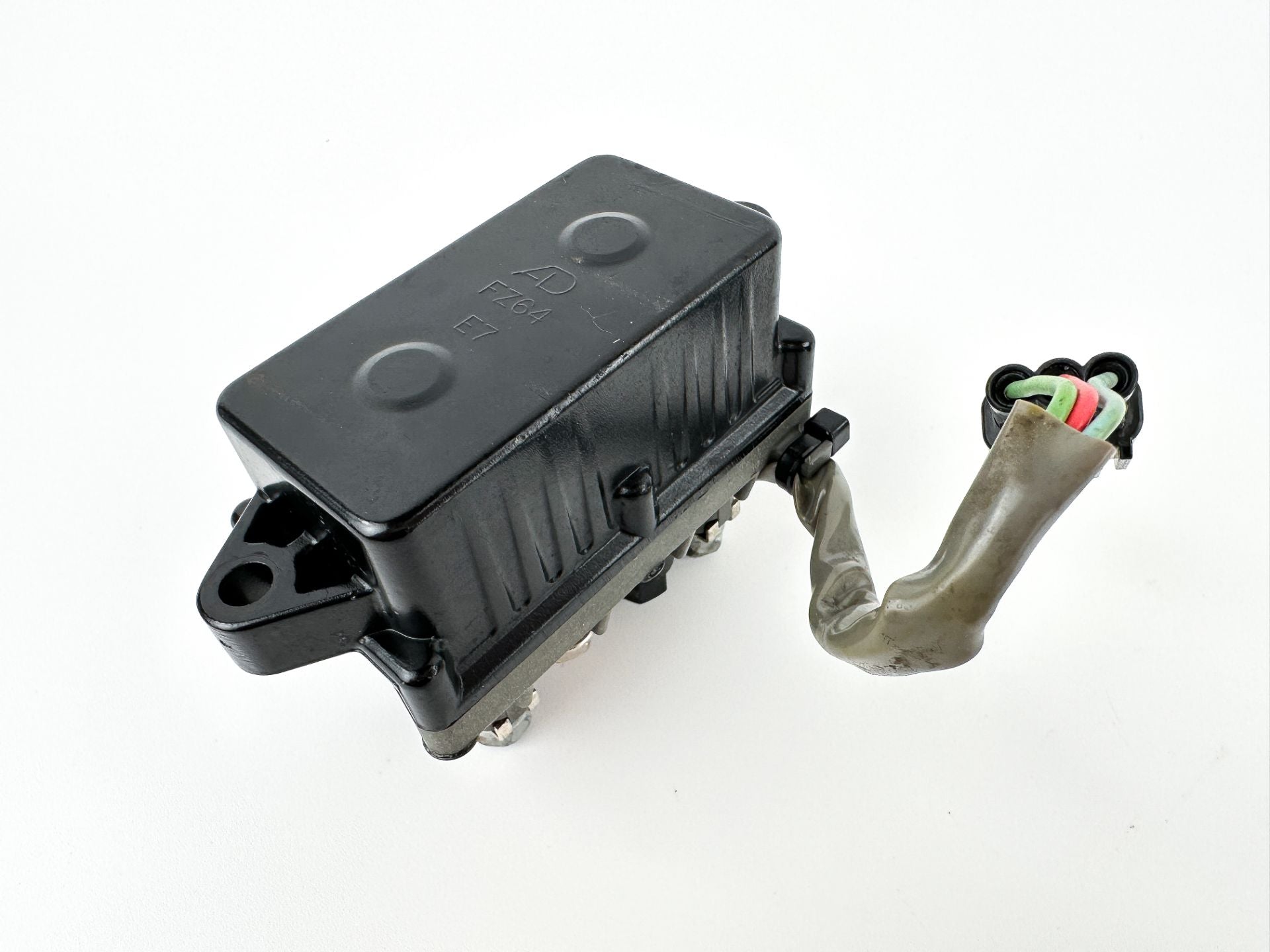 Yamaha Outboard Trim Tilt Relay Assembly 6AW-81950-00-00