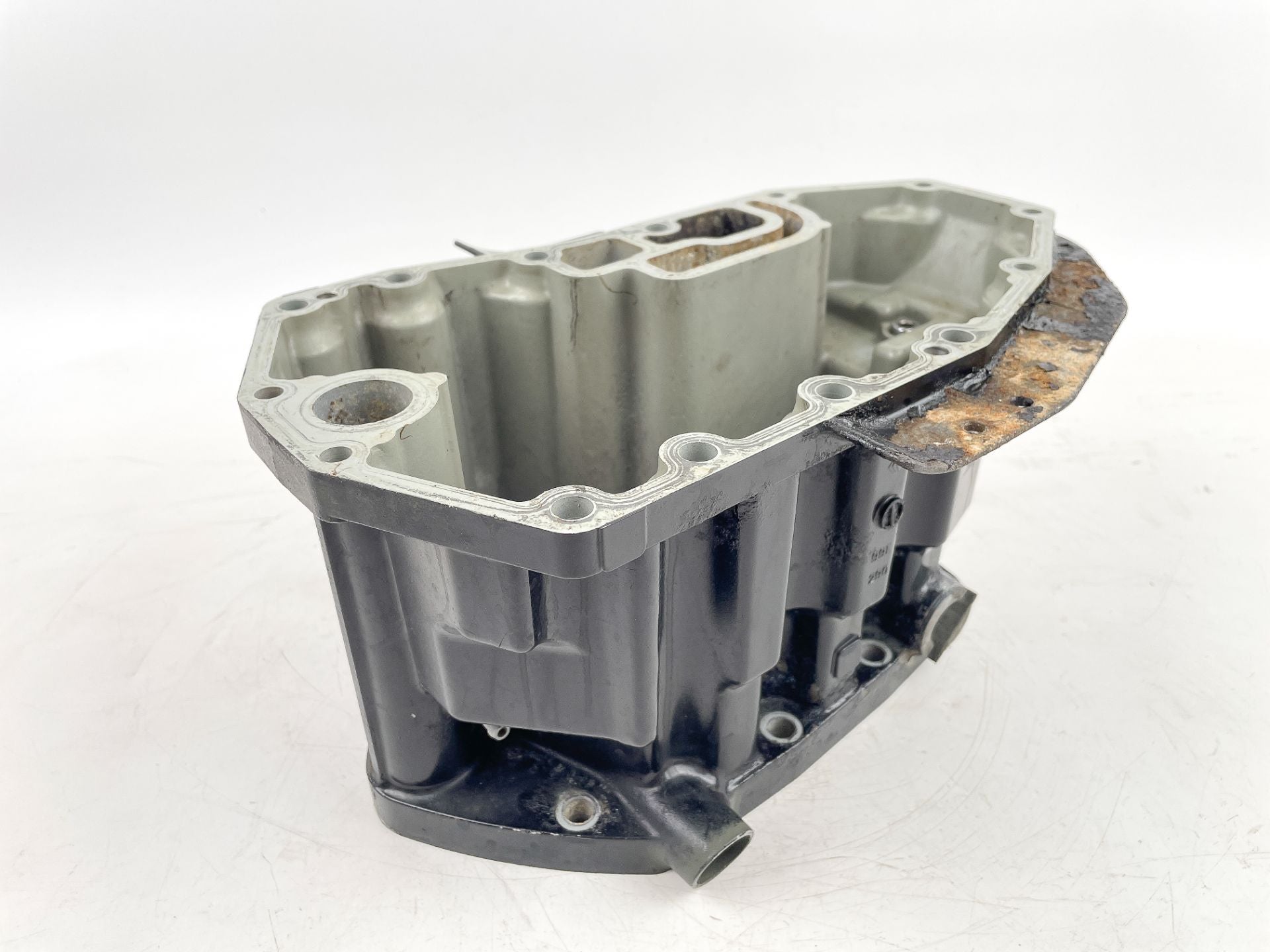 2002 Suzuki 60 HP 4 Stroke Outboard Oil Pan 11500-99E01-019 OEM