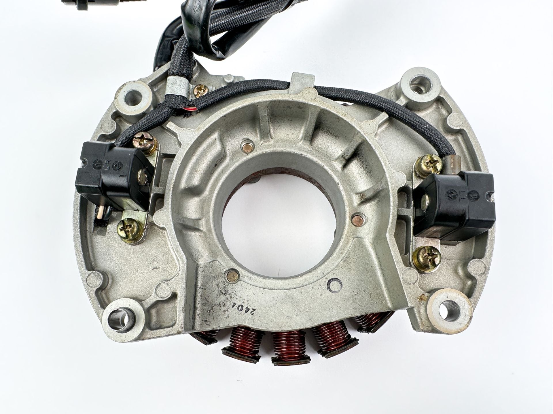 2003 Yamaha 115 HP 4 Stroke Outboard Coil Pulser Base Stator Assembly 68V-81460-00-00 OEM