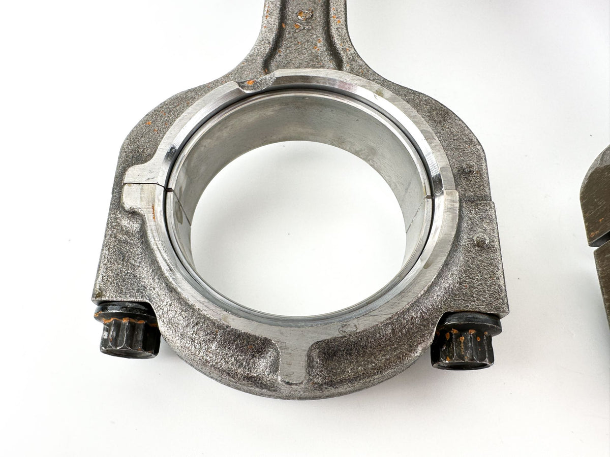 2017 Yamaha 150 HP 4 Stroke Outboard Piston W/ Connecting Rod 63P-11631-10-93 OEM