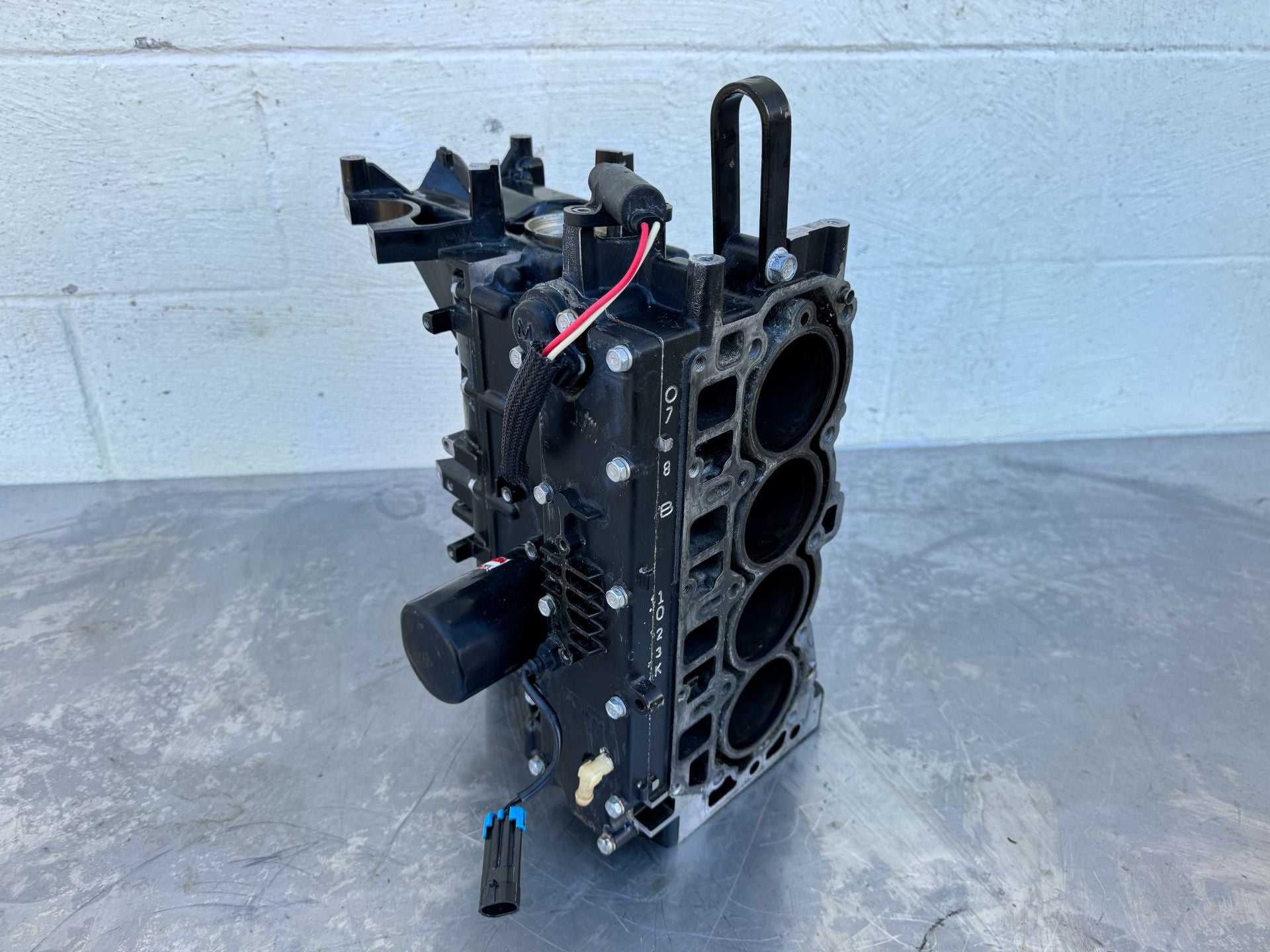 2003 Mercury 60 HP 4 Stroke Outboard Crankcase Short Block Assembly 857015T6 OEM