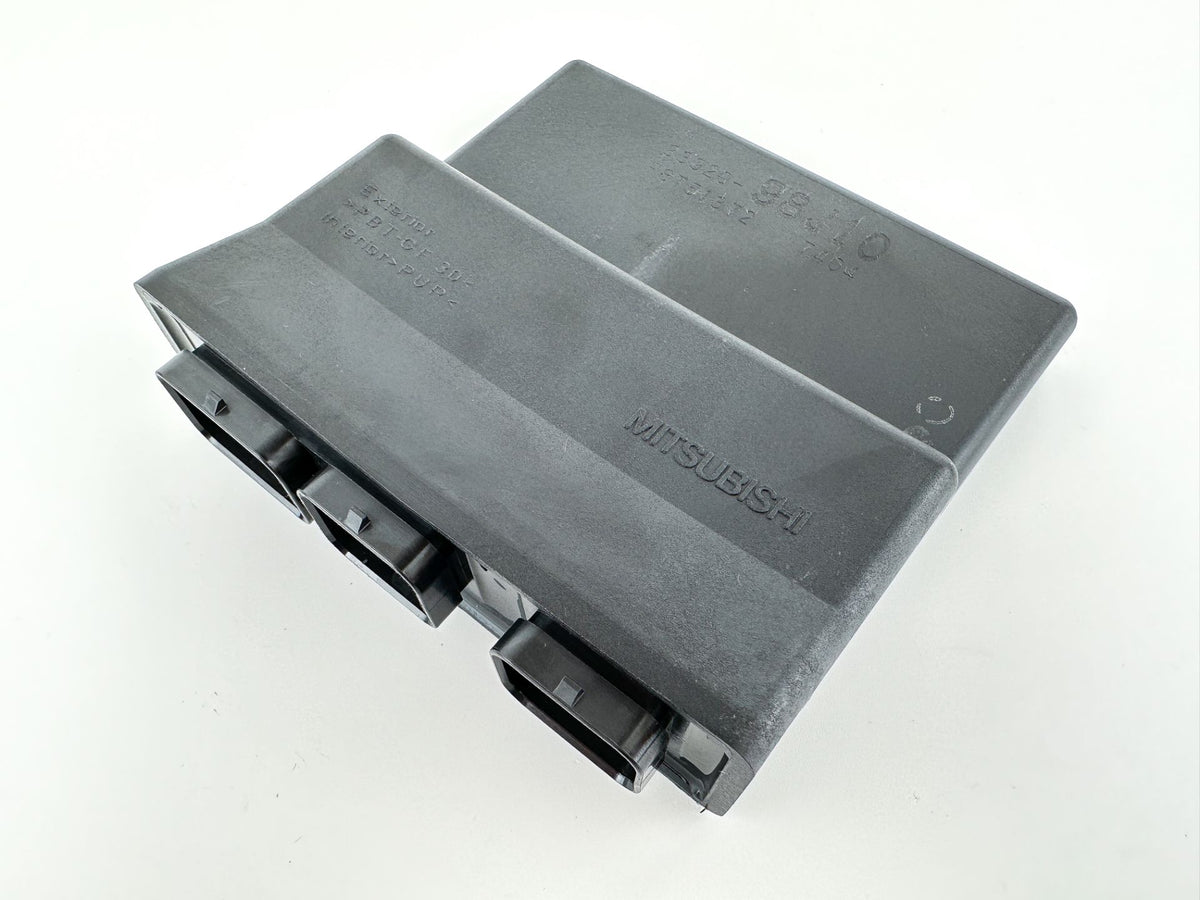 2007 Suzuki 300 HP 4 Stroke Outboard Engine Control Unit ECU 33920-98J10 OEM