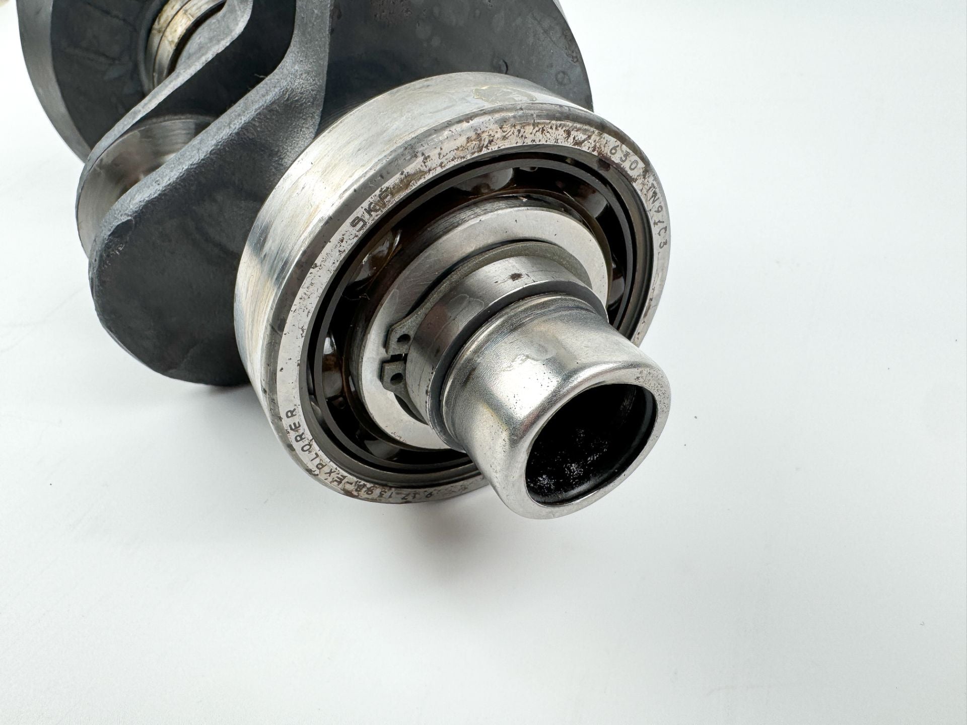 2009 Mercury 75 HP 2 Stroke Optimax Outboard Crankshaft 879633T01 OEM