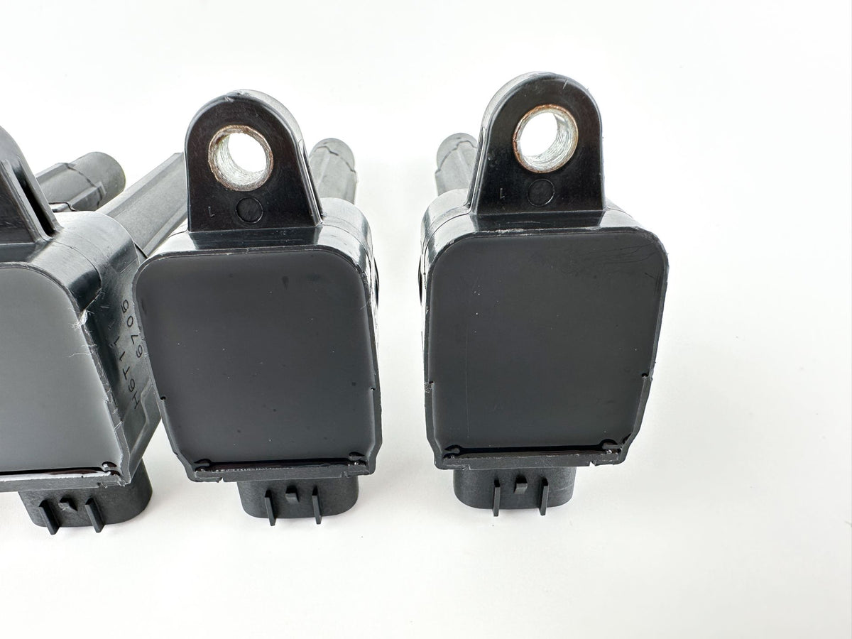 2007 Suzuki 175 HP 4 Stroke Outboard Ignition Coil Set 33410-93J00 OEM