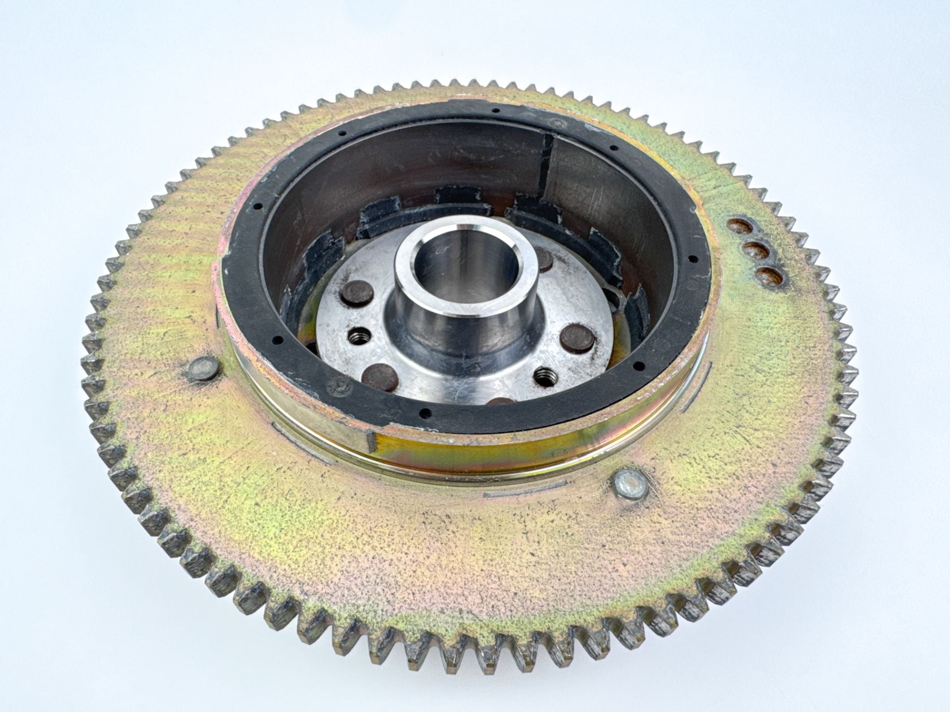 2002 Yamaha 50 HP 4 Stroke Outboard Flywheel Rotor 64J-85550-00-00 OEM
