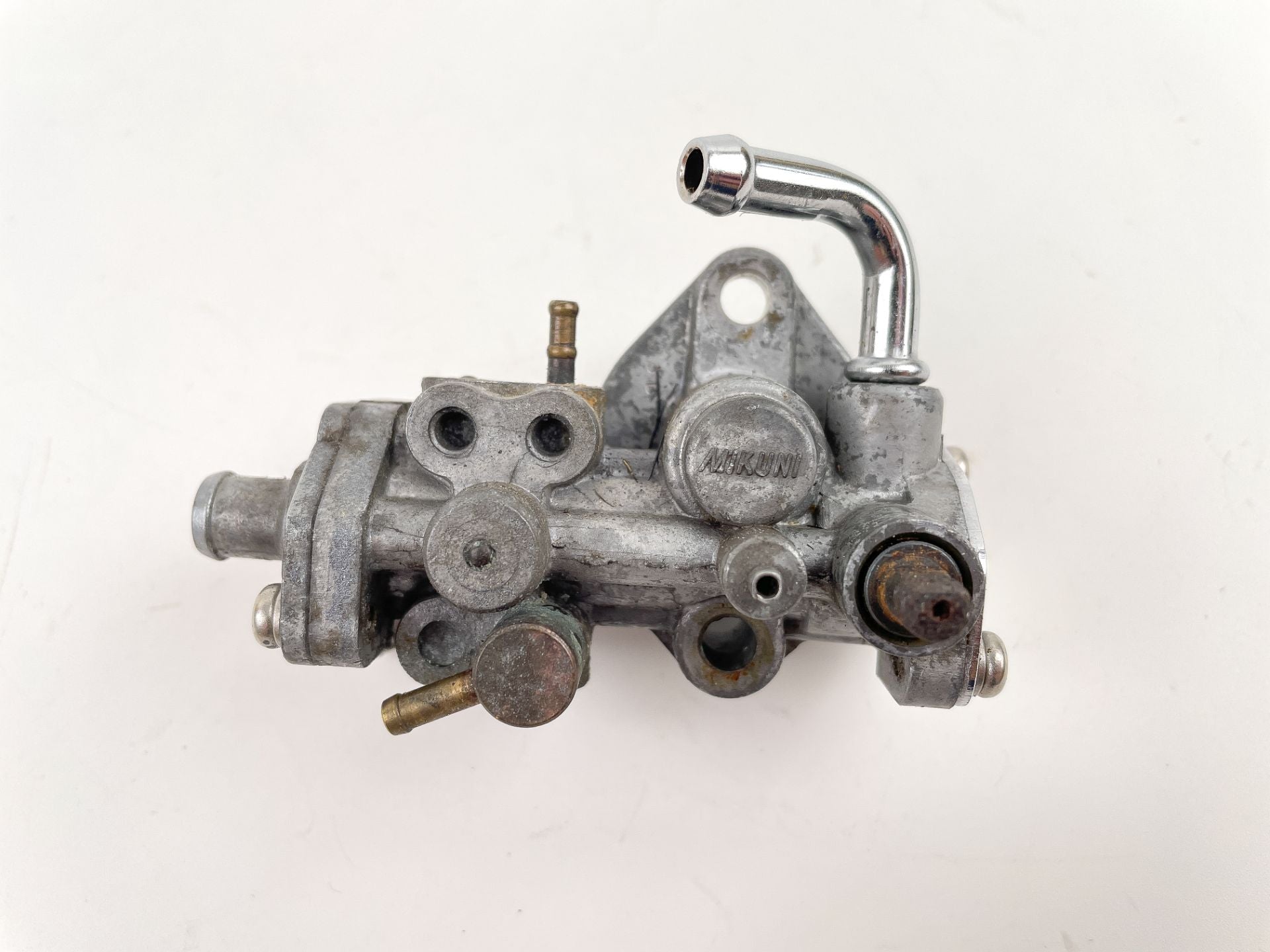 1999 Yamaha 30 HP 2 Stroke Outboard Oil Pump 6J8-13200-01-00 OEM